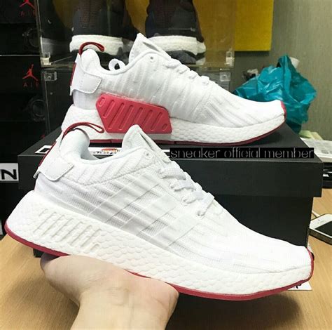 Sepatu Adidas NMD R2 White Red BNIB Original